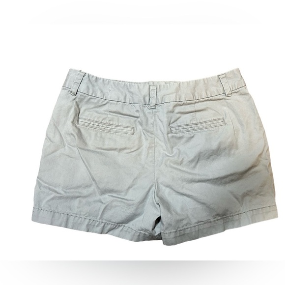 Loft Gray Chino 4” Shorts Sz 4 - Picture 2 of 7
